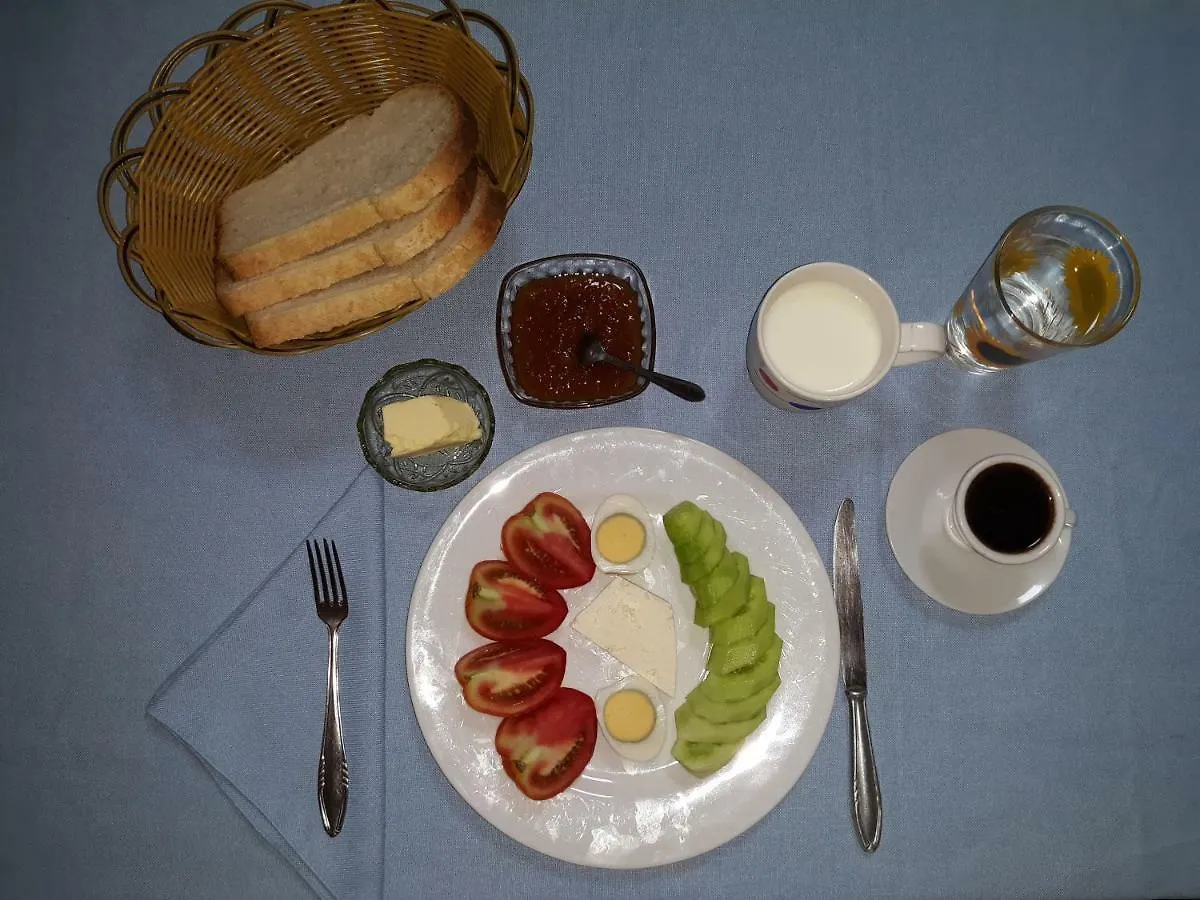 Hostal Guest House Mangalem Berat Albania